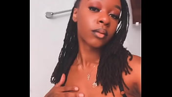 Loving this lip combo — different than my usual black lip