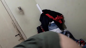 Mi perrita golosa me dice que deje de grabar para cogerla rico