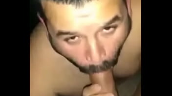 Barbon Maduro Se Come Mi Enorme Verga thumbnail