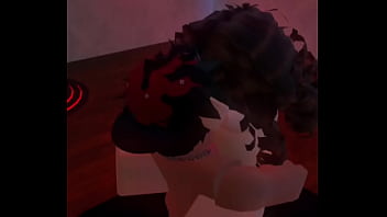 Banging thick curly hair girl on roblox