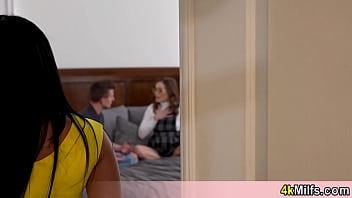 Bespectacled horny stepsis versus my huge cock