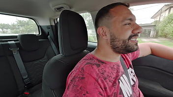 Ninfeta fodendo no mato com casal sem camisinha fomos pegos no ato e continuamos a transar