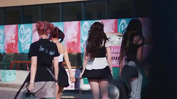 Cheeky icy thang stayc mv