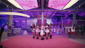 Cheeky icy thang stayc mv