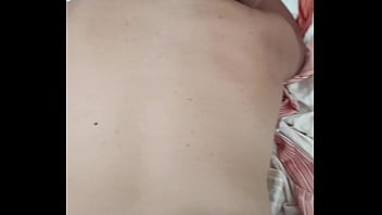 A mi vecina le gusta cobrar por sexo