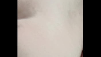 A mi vecina le gusta cobrar por sexo