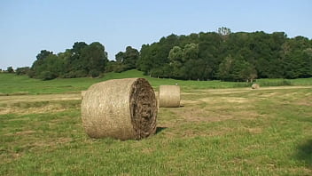 Naked Jogging With Nudeboy 4 thumbnail