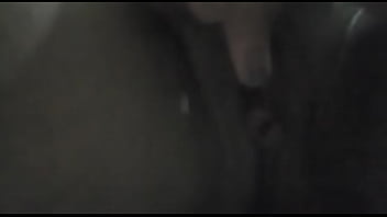 Mais uma siririca gostosa