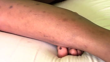 Beauty in milf reagan foxx with amazing big tits fucks lucas frost milehigh