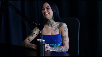 Começou em uma boate fez um fetiche estranho gosta de ser dominadora já sofreu e é bissexual evelyn buarque sheer red