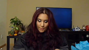 Reseña De Tienda Pluzsize En Línea Monae James Boutique thumbnail