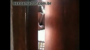 Minha esposa fazendo sexo com motoboy#casadaliberada #gostosasvideo #sexoamador#reidoporno #garotasdavan #corno #esposa