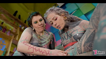 Inked up guy threesome alternative babes share his dick