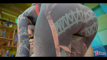 Inked up guy threesome alternative babes share his dick