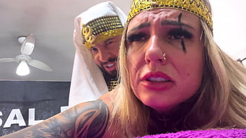 Nossa qui sensação maravilhosa senti o pau pulsando dentro de mim bem na hora que ele vai gozar tudo dentro da minha buceta e no cuzinho e não tira por nada Nossa qui sensação maravilhosa senti o pau pulsando dentro de mim bem na hora que ele vai gozar tudo dentro da minha buceta e no cuzinho e não tira por nada