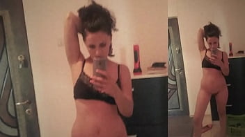 Maried woman make a photo seaion