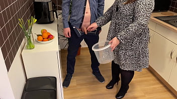 Curvy milf with a huge ass fingers herself and masturbates Curvy milf with a huge ass fingers herself and masturbates