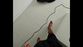 Maid wanted me to test her pussy