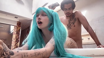I cosplayed hatsune miku and ended up getting really fucking free cut I cosplayed hatsune miku and ended up getting really fucking free cut