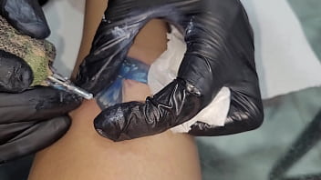 Tatuagem dolorida prefiro dar o cu