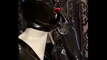 Naughty maid girl by rubber pervs #maid #heavyrubber #latex #latexoutfit #rubber #studiogum #rubbergirl studio gum #fetish