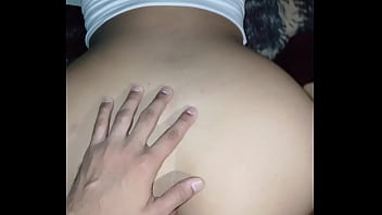 ¡uy agujero equivocado nena pero seguiré que rico culito