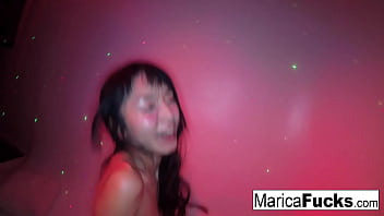 Asian babe loves to fuck