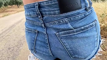 Cuando buscar la mejor pose para tu trasero mientras grabas un video en moto when to find the best pose