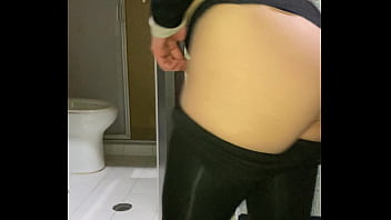 Culo rico con medias seduce tu polla