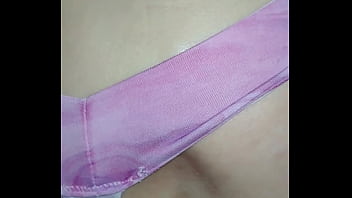 Married bar worker closes early to come get s creampie at my place