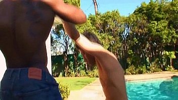 Extreme Muscular Beefy Get Horny And Fucked His Neighbor thumbnail