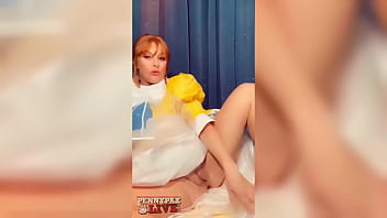 Hot solo cosplay peformance of teasing redhead penny pax