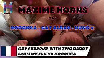 Tous les participants à cette vidéo ont été testés il y a moins de 2 semaines garantissant un tournage 100% saf