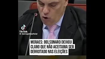 Capitao corno sendo humilhado