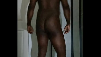 Who wants some caffeine free rootbeer soda beverage with rootbeer flavored anus for free 3