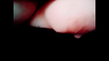 Tocandose las bobbies