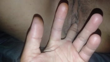 สาวใหญ่หีแฉะเพราะน้ำเงี่ยนของฉันที่พุ่งใส่หี