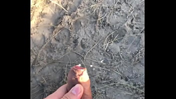 Wanking In The Dunes thumbnail