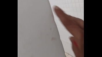 Homem descobre prazer anal