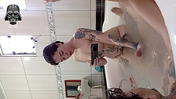 Te comer na banheira Te comer na banheira