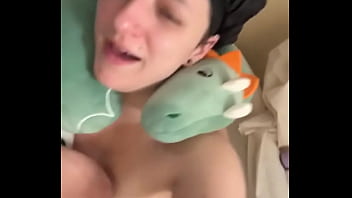 I took an epsom salt and bathbomb batham i still cute with a fever