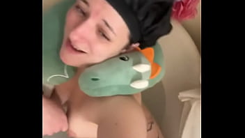 I took an epsom salt and bathbomb batham i still cute with a fever