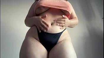 Love to bounce on a hard cock