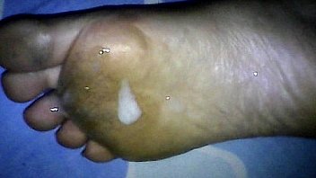 Footjob s wife soles 43