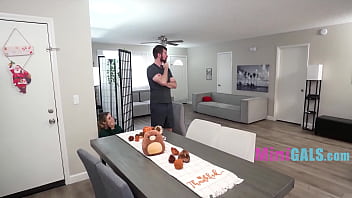 The homerun of aria banks