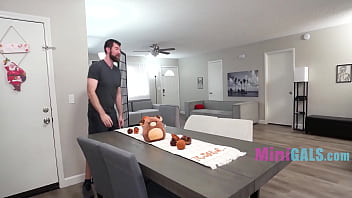 The homerun of aria banks