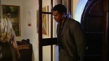 Kelly trump dates black cock to get her pussy pounded