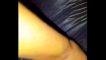 Rgostosinho é Chupado Por Cris E Edu No Carro Mão Amiga thumbnail