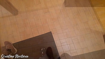 Russian santa fucked the girl under the christmas tree