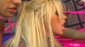 Sexy gals brittney skye & ariana jollee pleasure dick tracy's big d